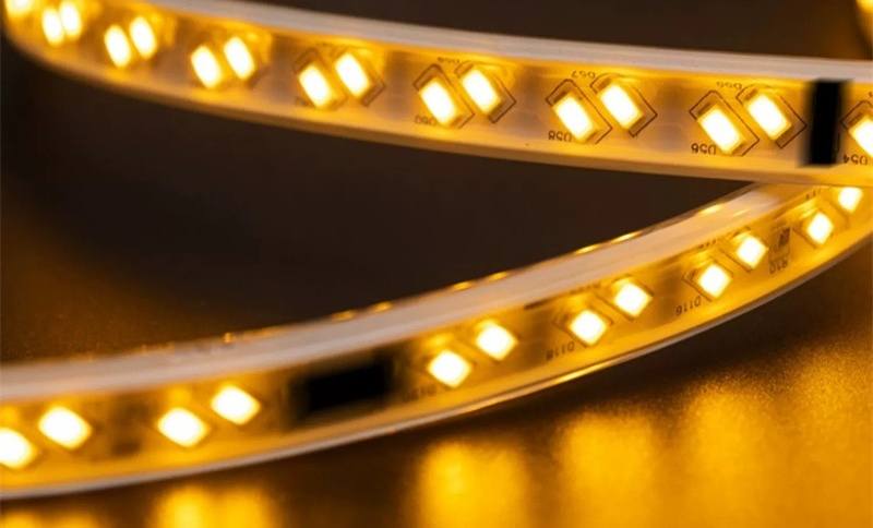 高壓燈帶.JPG 高壓燈帶.JPG